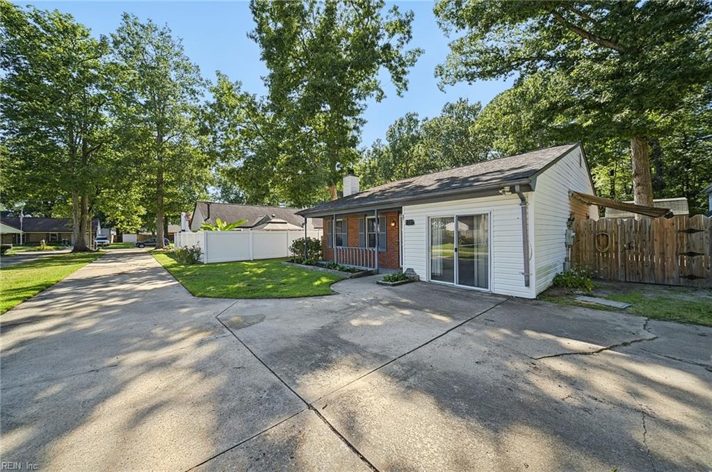 6344 Cabot Ave Property Photo 4