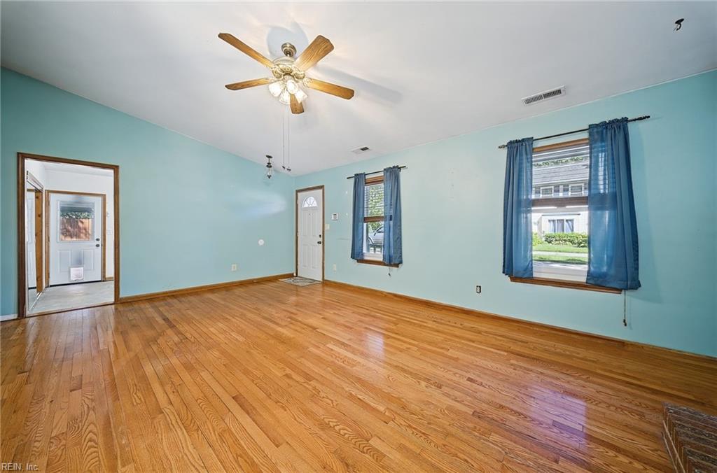 6344 Cabot Ave Property Photo 5