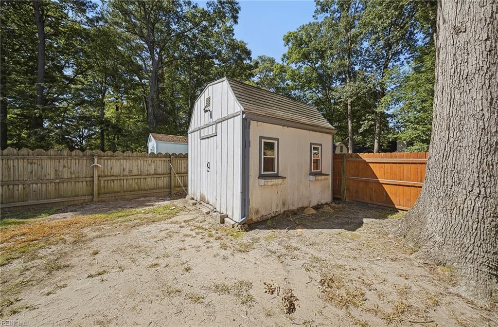6344 Cabot Ave Property Photo 21