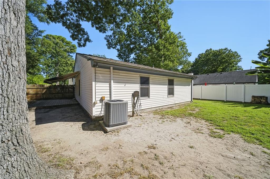 6344 Cabot Ave Property Photo 22