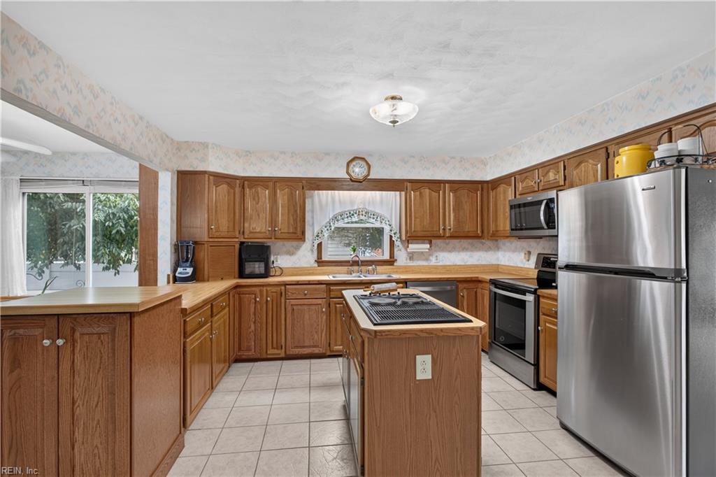 1340 Danielle Ct Property Photo 8