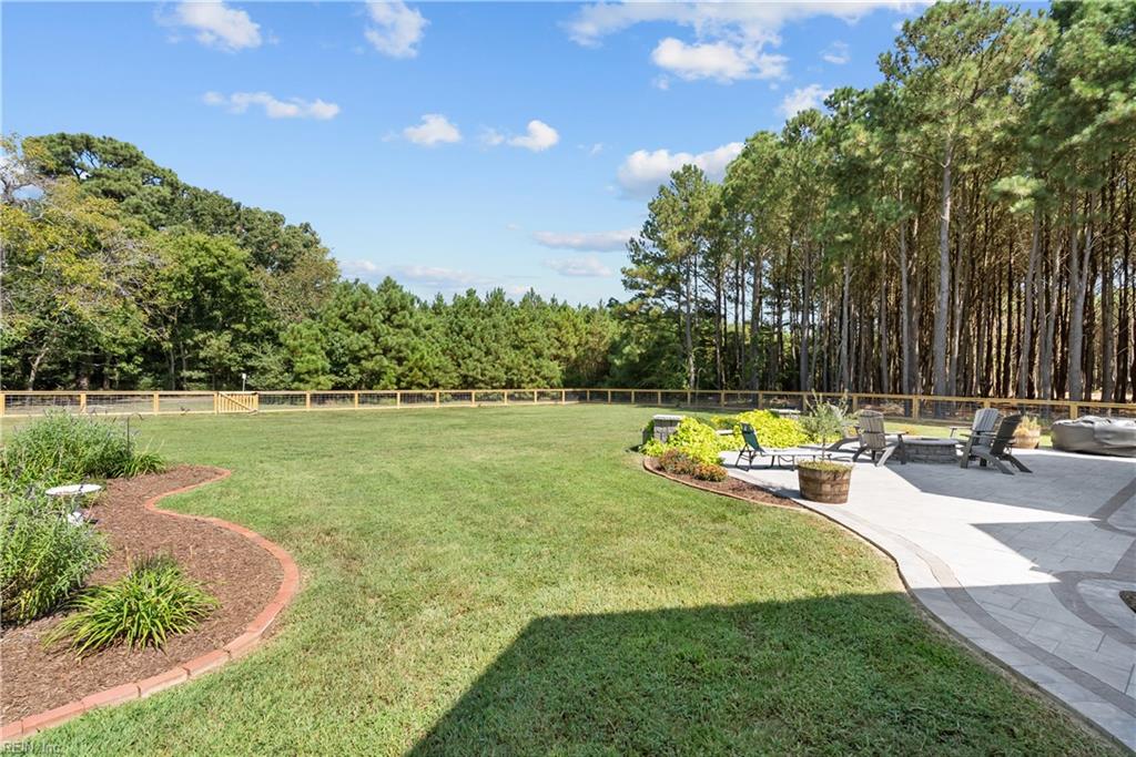 2962 Butlers Bluff Dr Property Photo 5