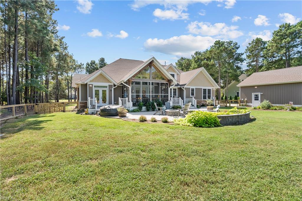 2962 Butlers Bluff Dr Property Photo 10