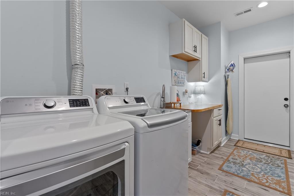 2962 Butlers Bluff Dr Property Photo 40