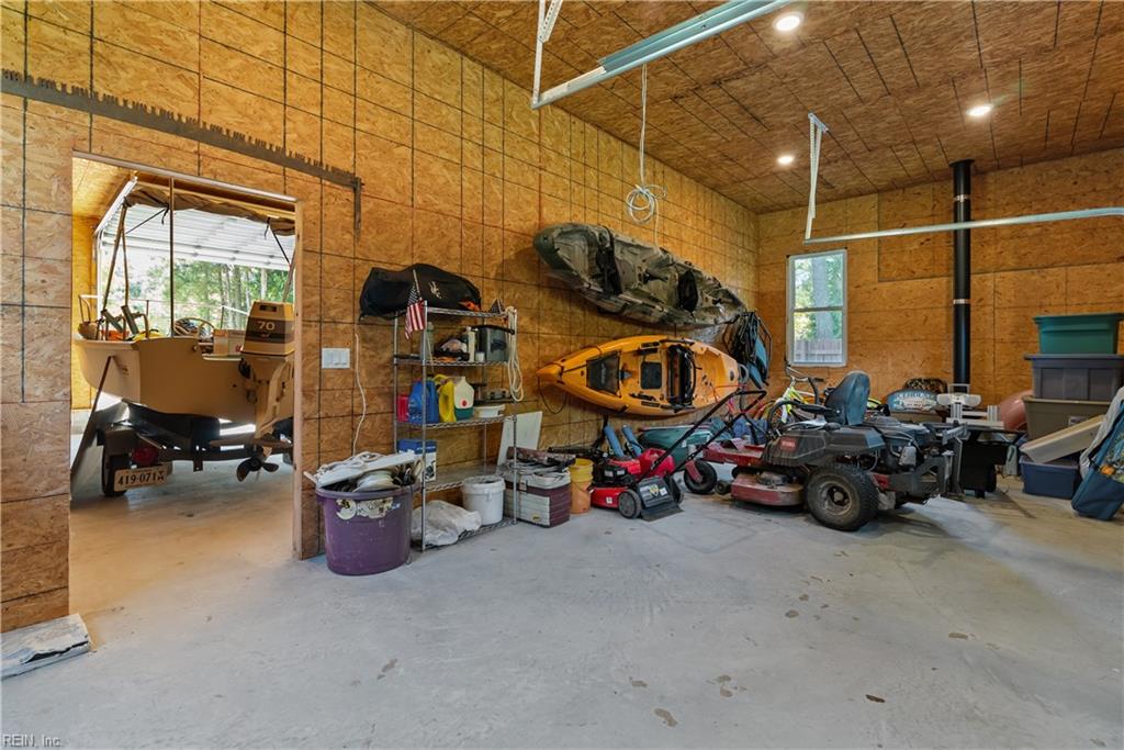 2962 Butlers Bluff Dr Property Photo 48