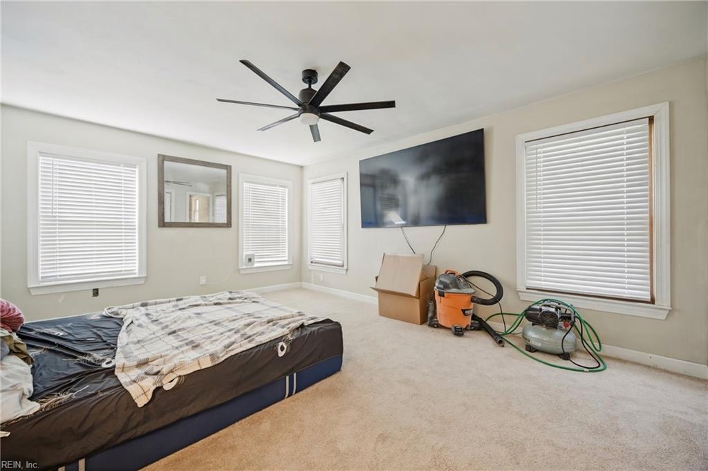 744 Helmsdale Way Property Photo 8