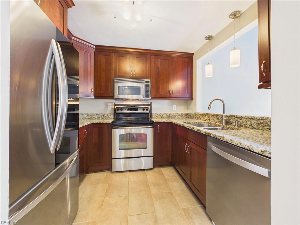 2309 Mooring Pl Property Photo 9