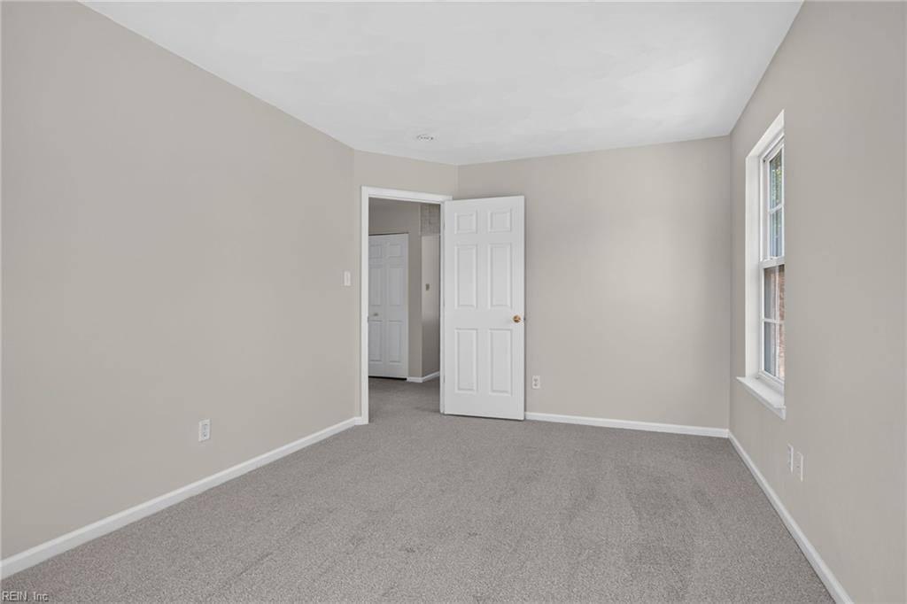 313 Gale Ave Property Photo 17