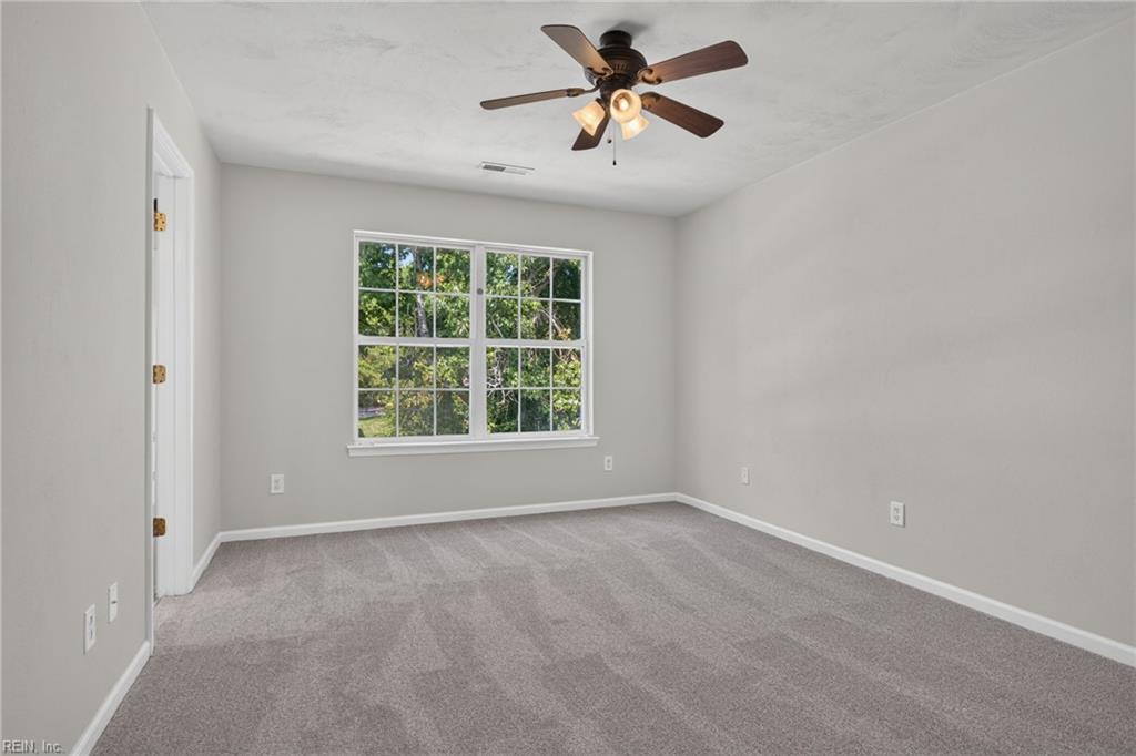 313 Gale Ave Property Photo 18