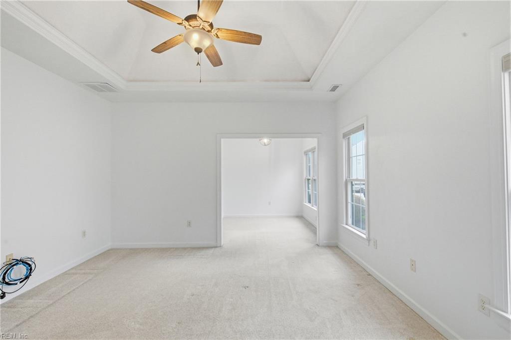 1703 Cheslie Arch Property Photo 5