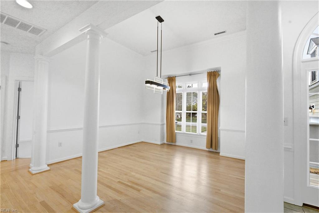 1703 Cheslie Arch Property Photo 23