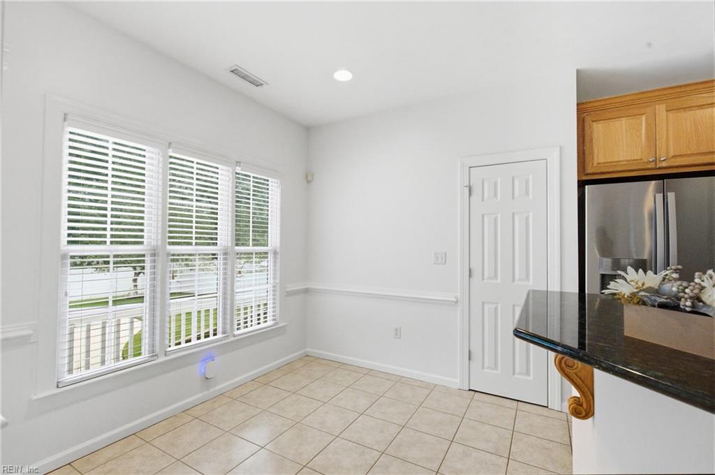 1703 Cheslie Arch Property Photo 26