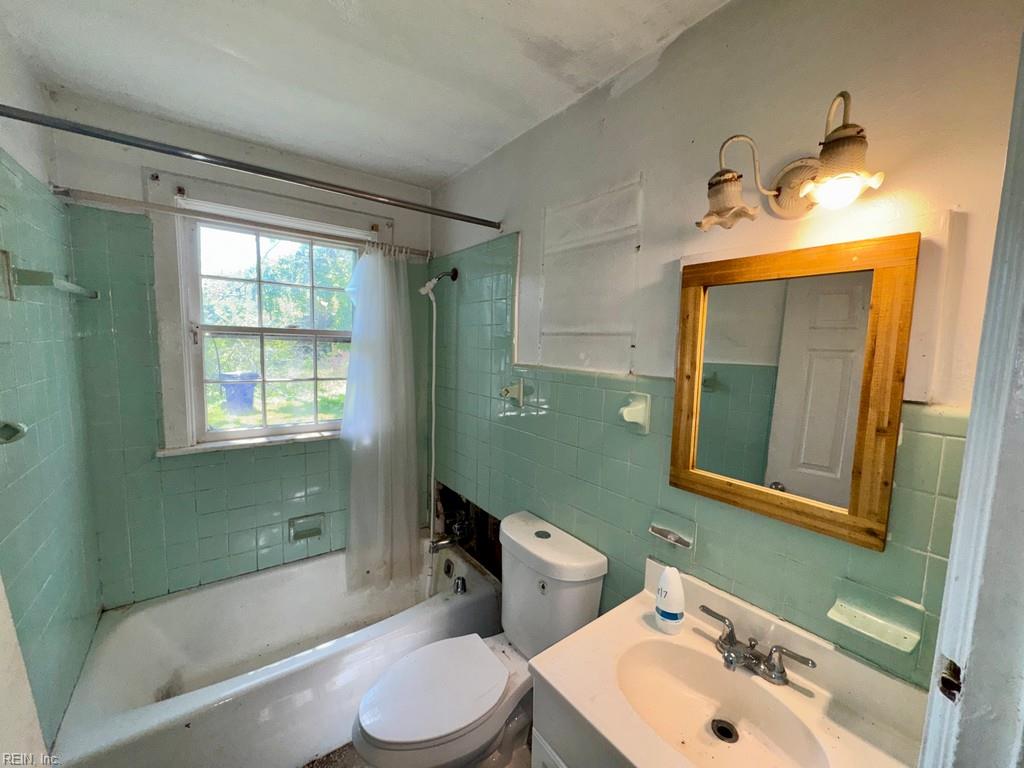117 E Chester St Property Photo 9