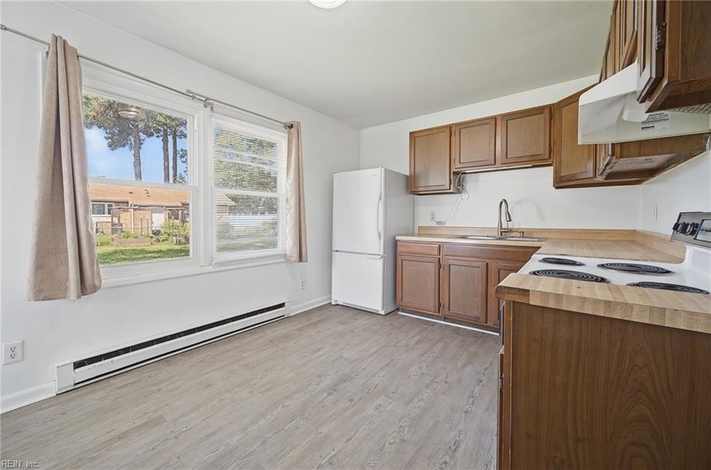 3228 Bangor Dr Property Photo 7