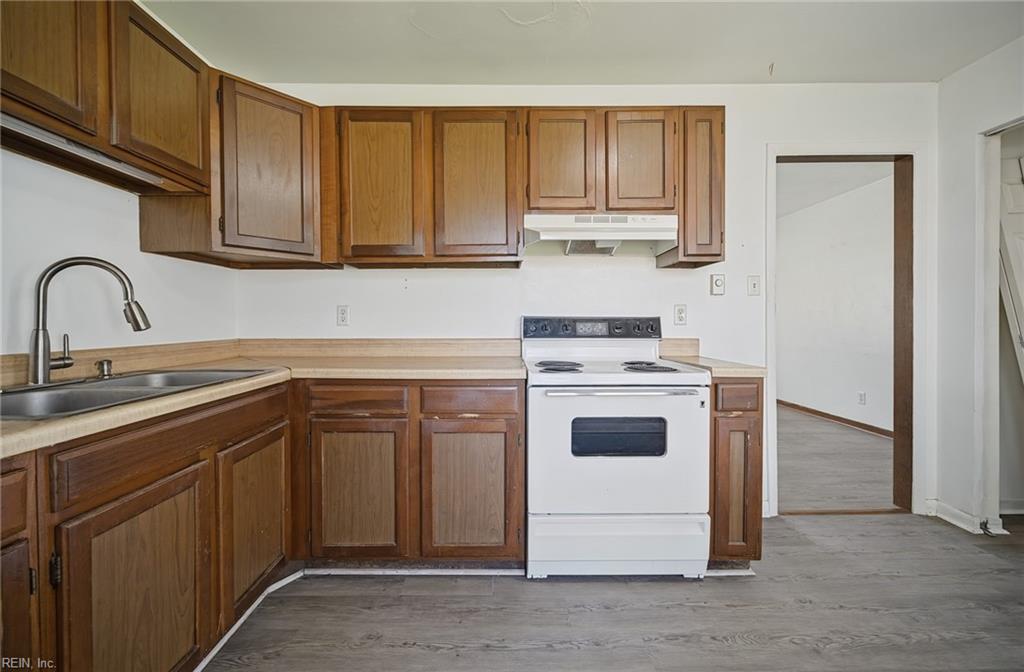 3228 Bangor Dr Property Photo 11