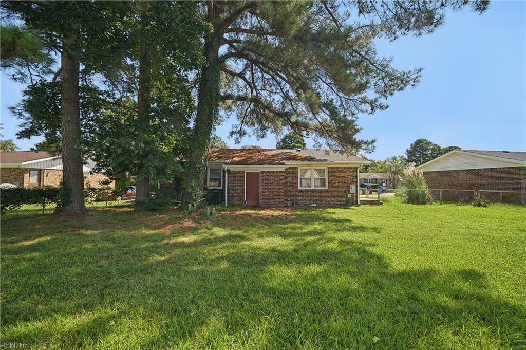 3228 Bangor Dr Property Photo 25