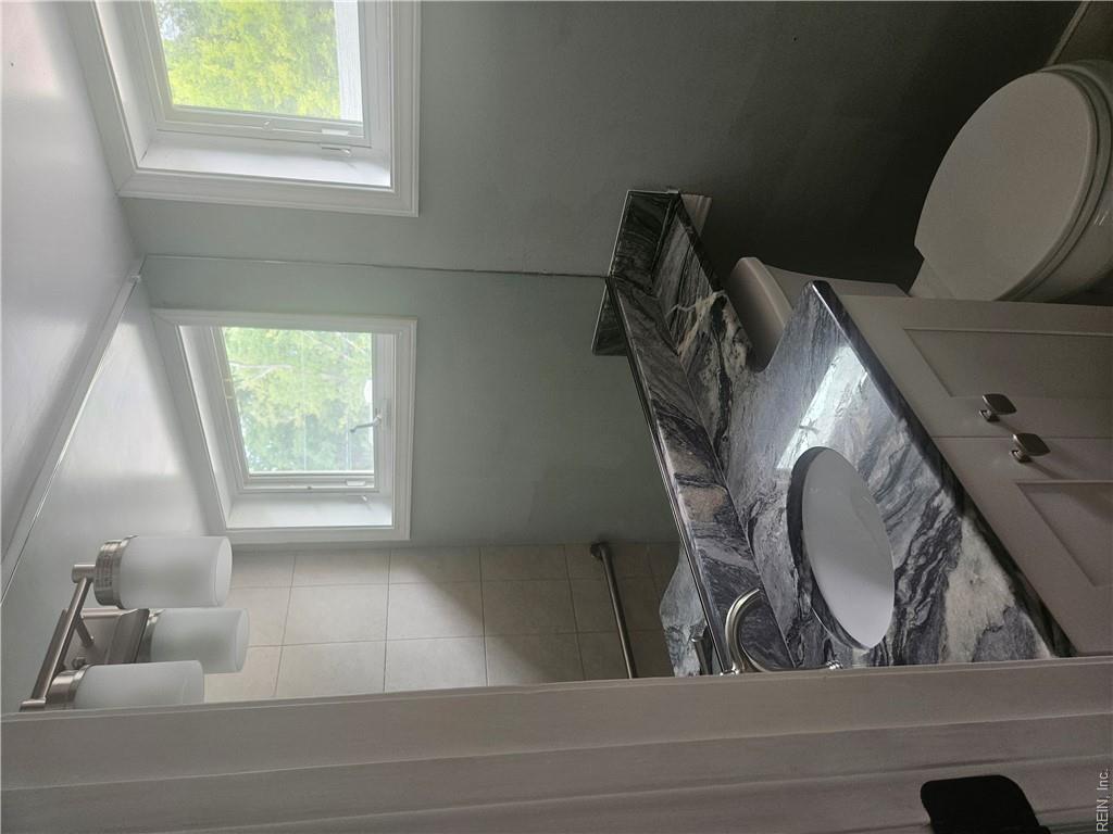 6201 Halrose Ln Property Photo 21