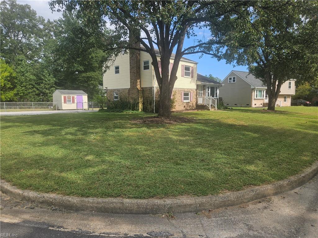 6201 Halrose Ln Property Photo 24