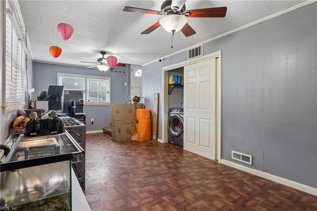 1025 Shore Rd Property Photo 22