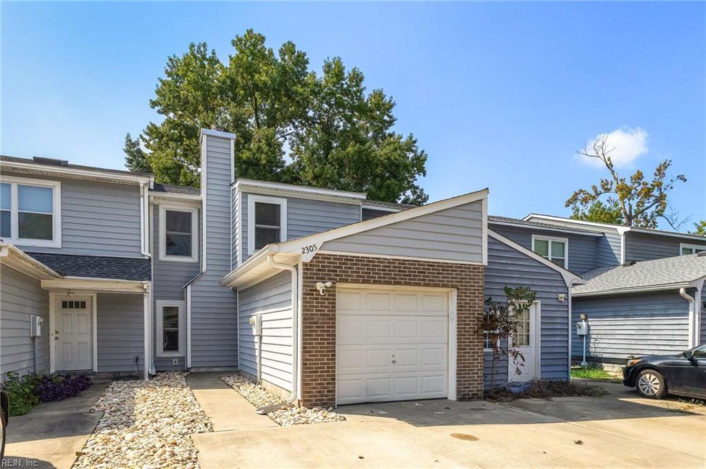 2305 Merl CIR Property Photo 1