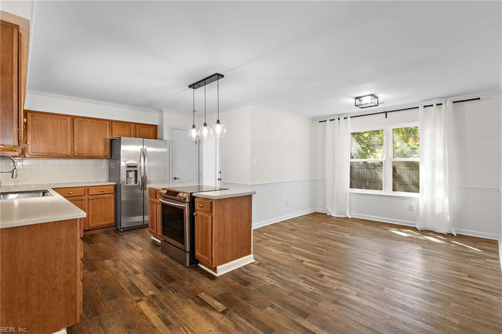 2305 Merl Cir Property Photo 4