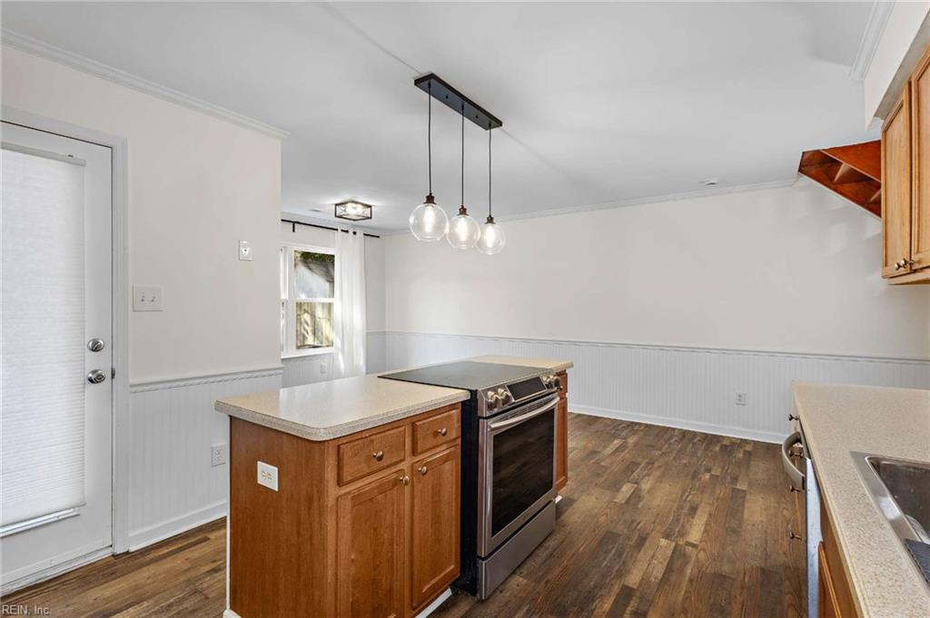 2305 Merl Cir Property Photo 6