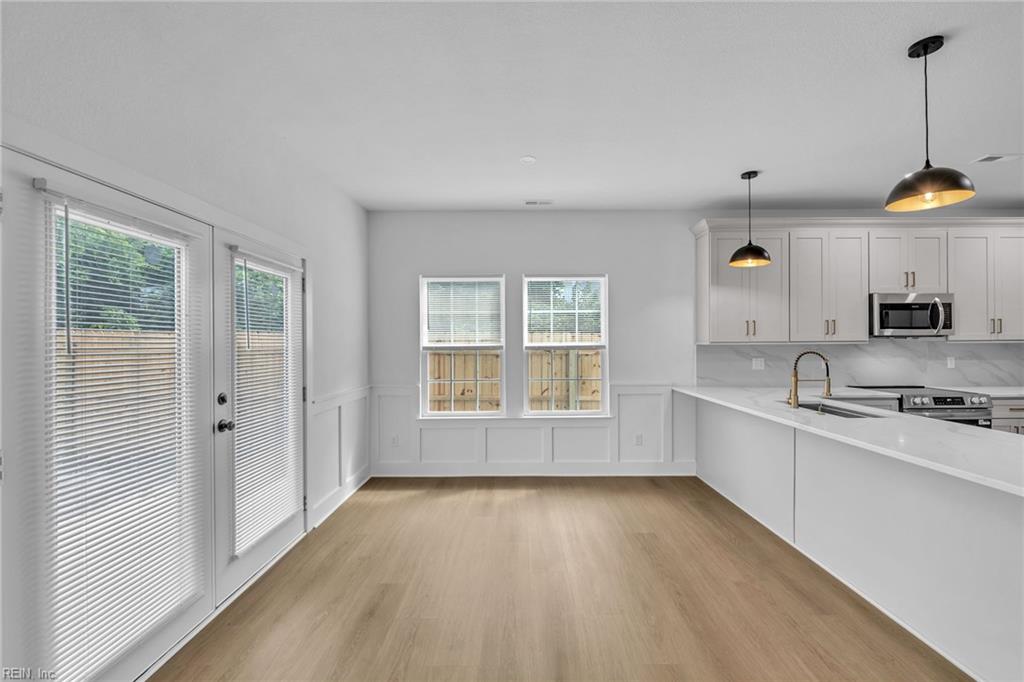 236 W. Queen St Property Photo 13