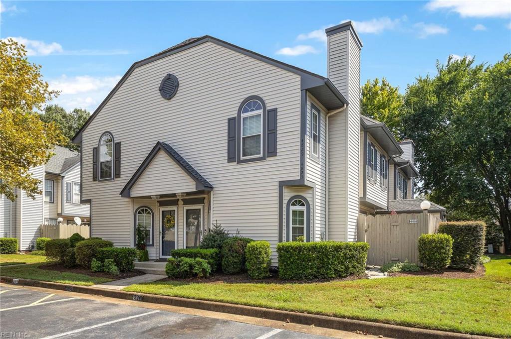 4829 Shallowford CIR Property Photo 1