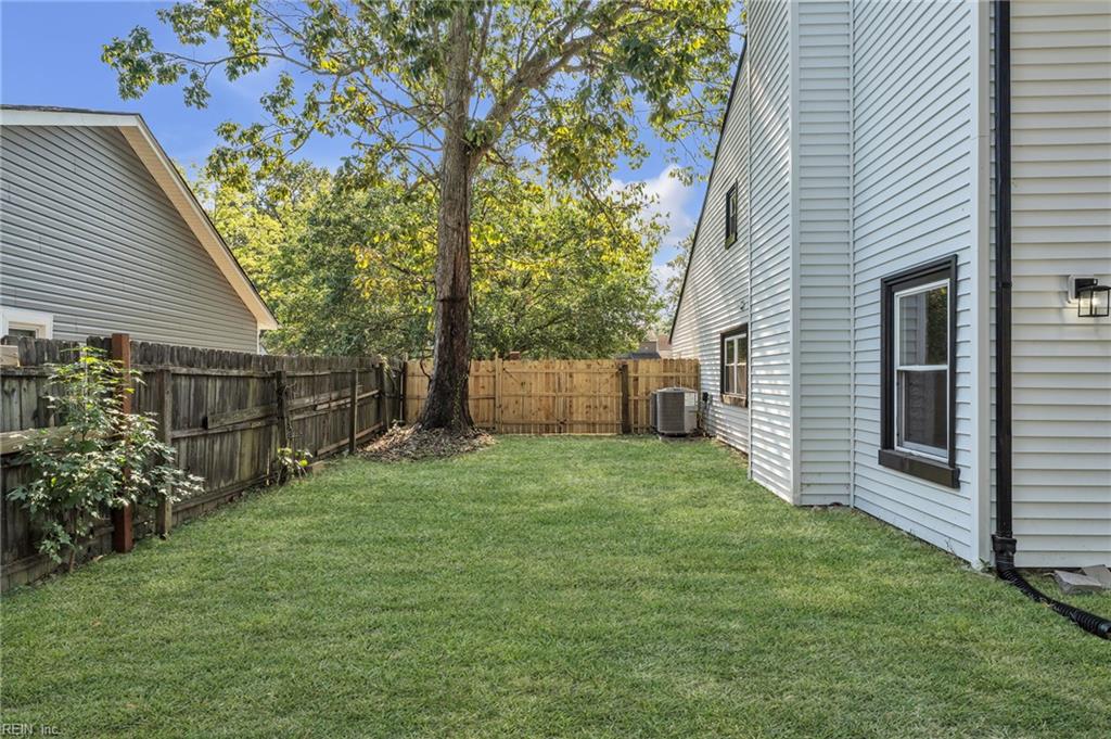 5336 Beaufain Blvd Property Photo 7