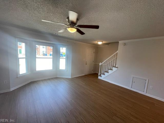1369 Battleford Dr Dr Property Photo 3