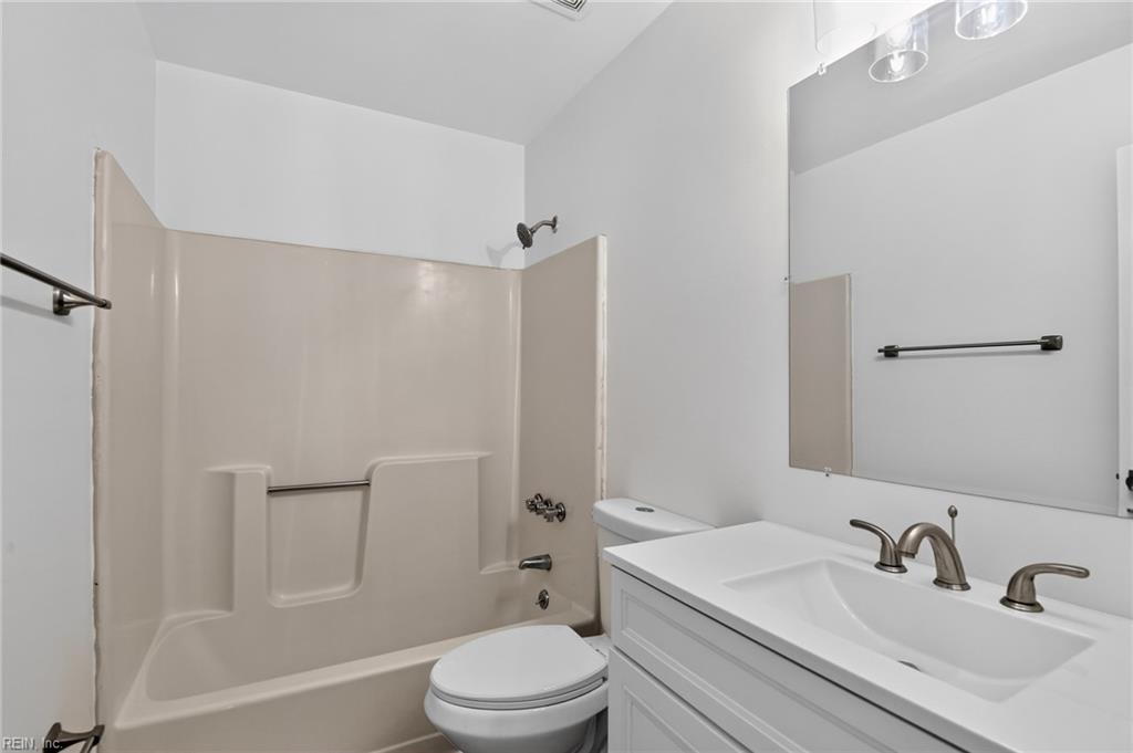 2412 Rollingview Ct Property Photo 28