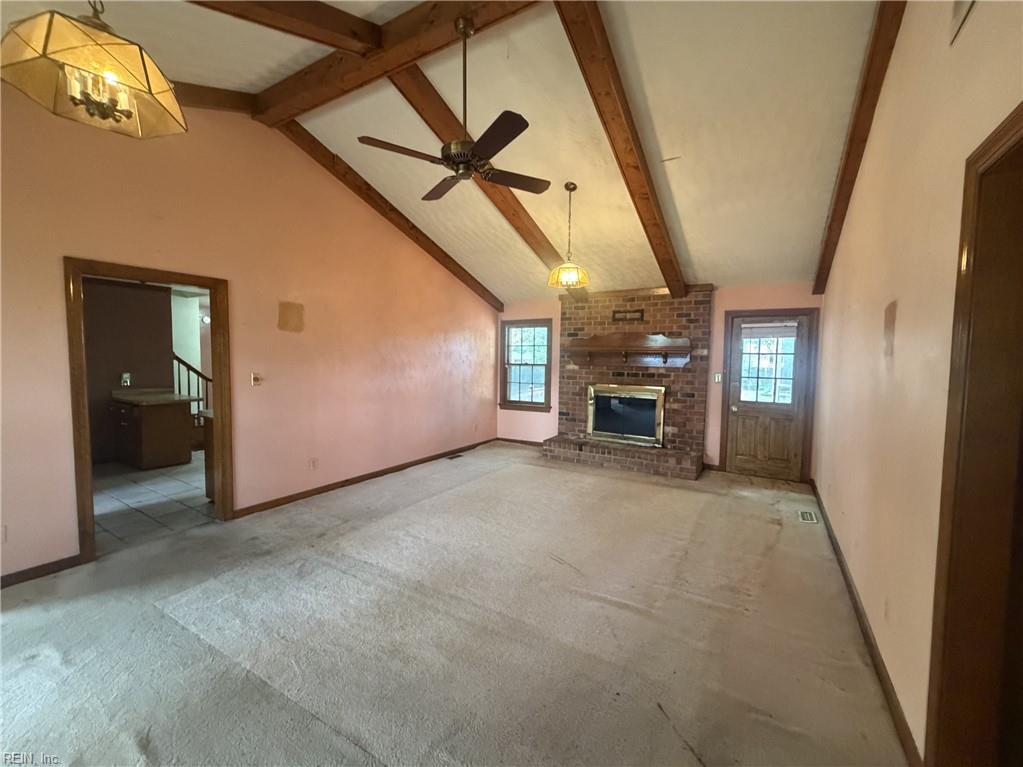 620 Emerald Ct Property Photo 7