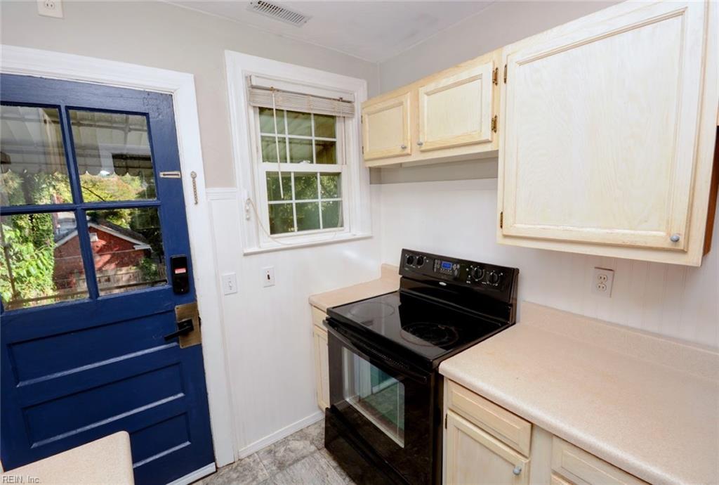 1330 Monterey Ave Property Photo 17