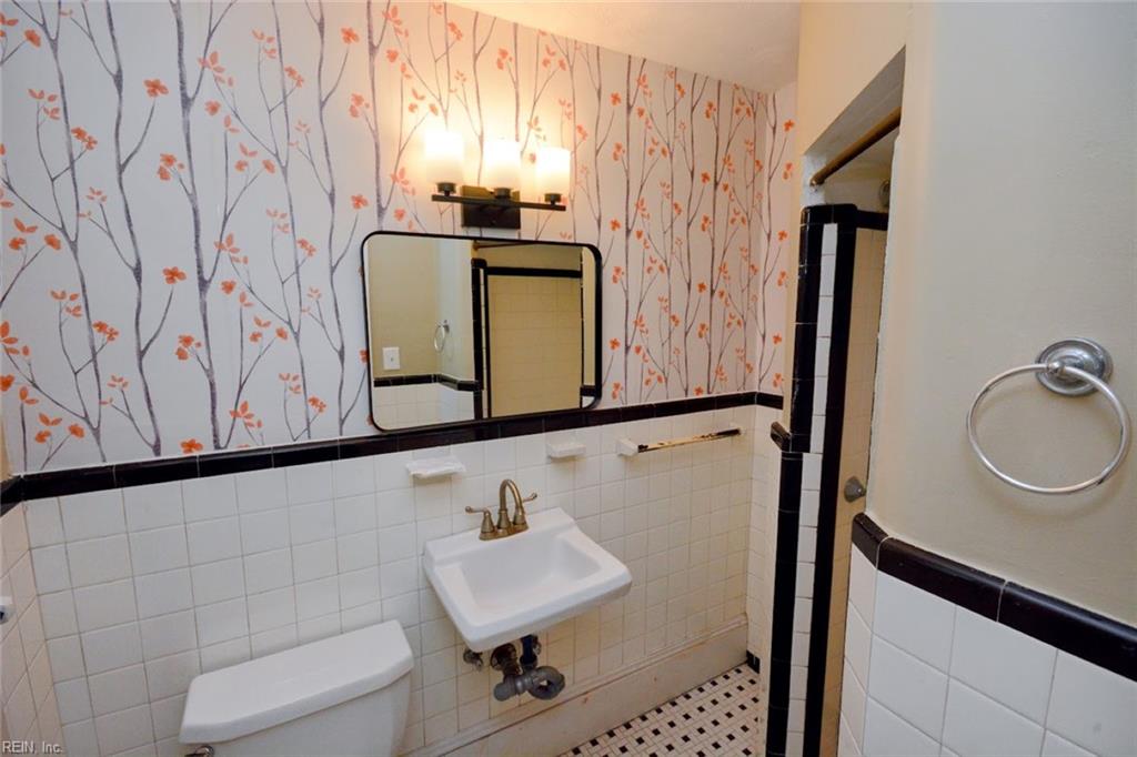 1330 Monterey Ave Property Photo 25