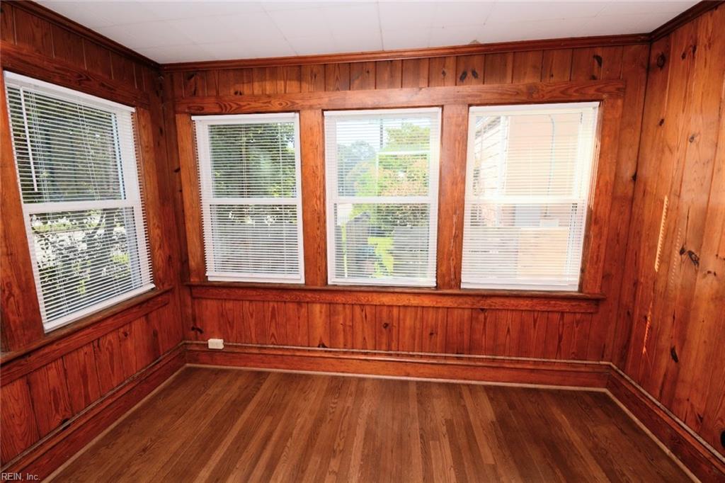 5905 Hampton Blvd Property Photo 9