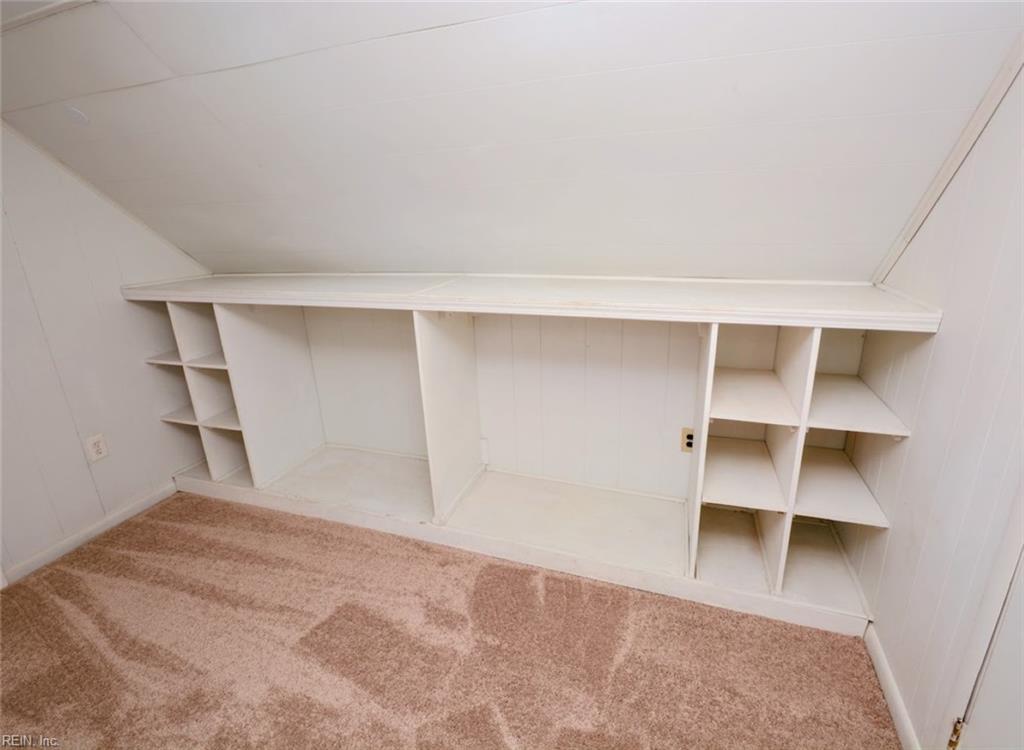 5905 Hampton Blvd Property Photo 37