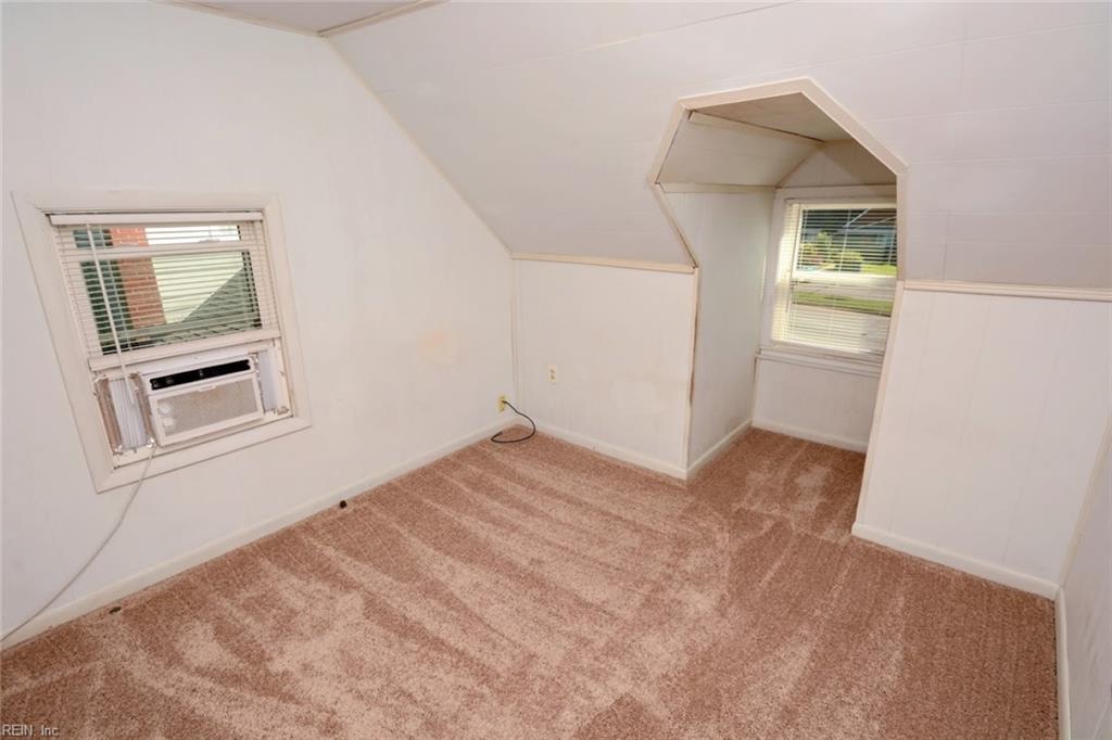 5905 Hampton Blvd Property Photo 42
