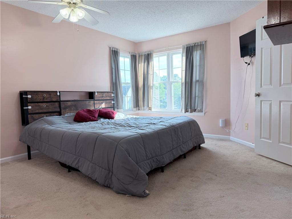 109 Stratford Dr Property Photo 8
