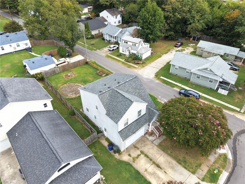 9437 Peachtree St Property Photo 34
