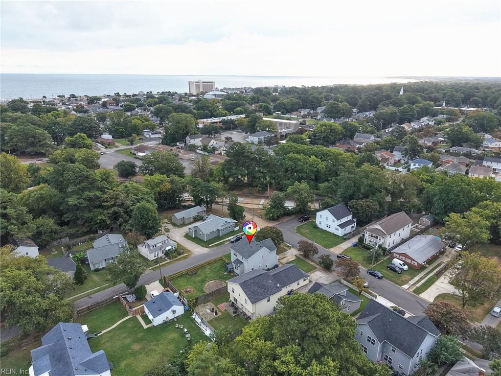 9437 Peachtree St Property Photo 43