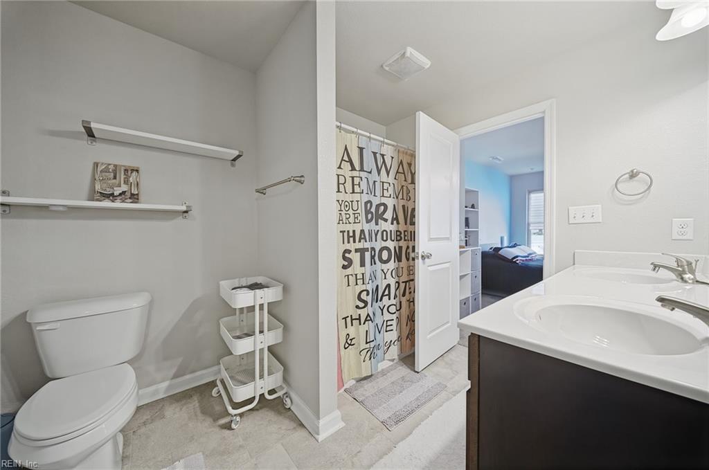 200 Seasons Cir Property Photo 20