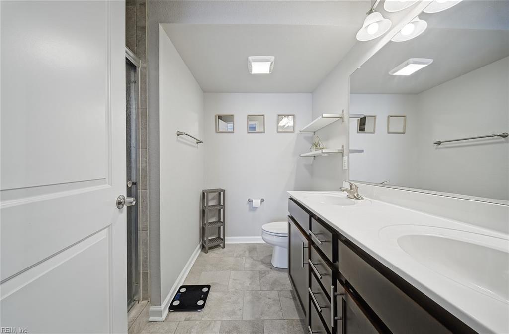 200 Seasons Cir Property Photo 21