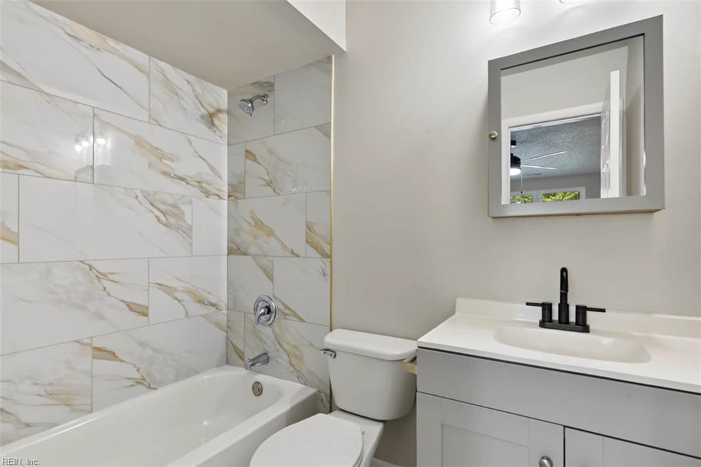 3821 Aberdeen Ct Property Photo 27