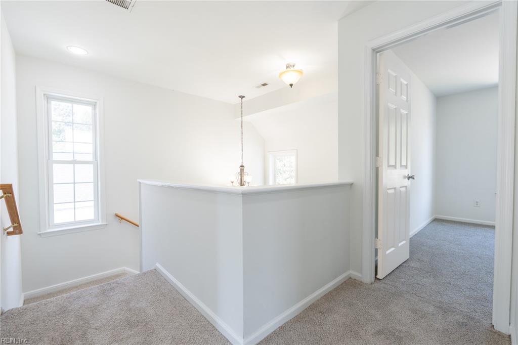 7 Holly St Property Photo 34
