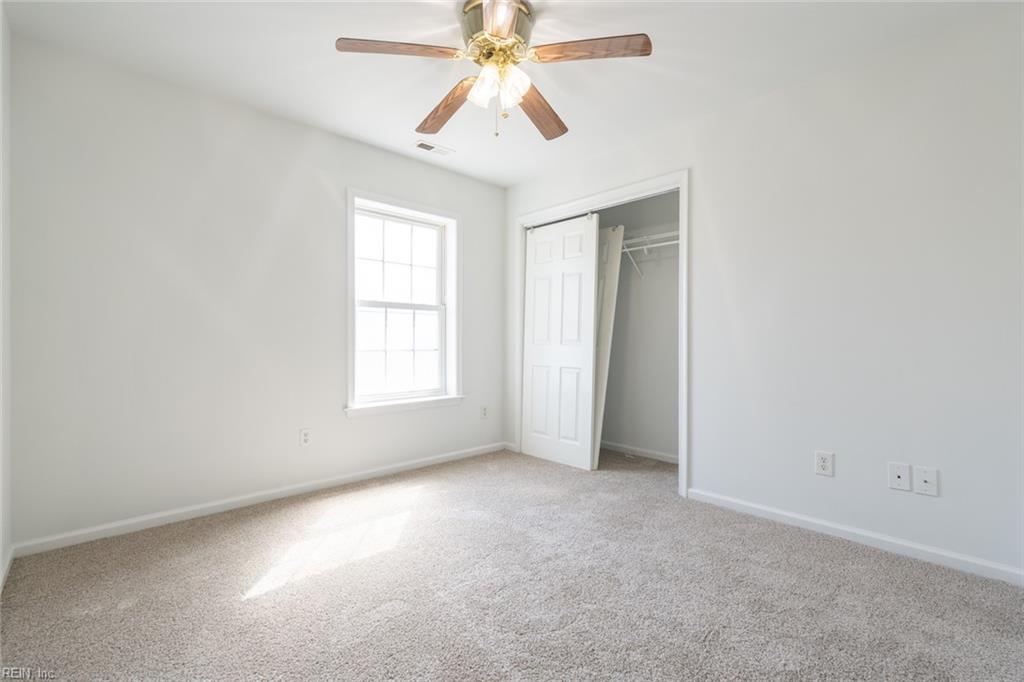 7 Holly St Property Photo 38