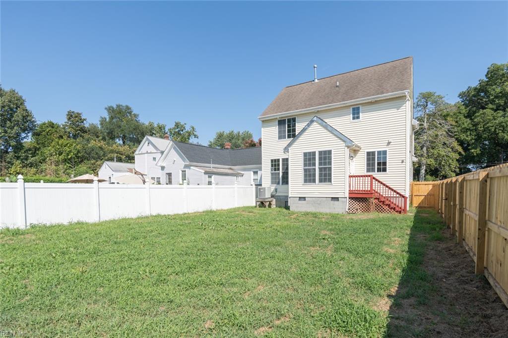 7 Holly St Property Photo 46