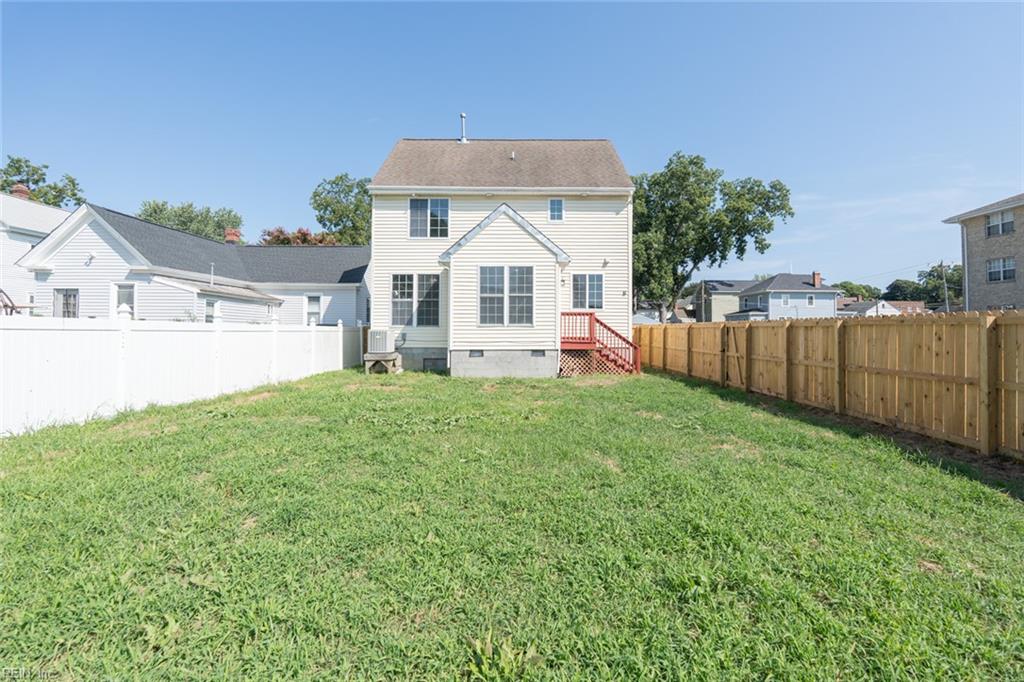 7 Holly St Property Photo 48