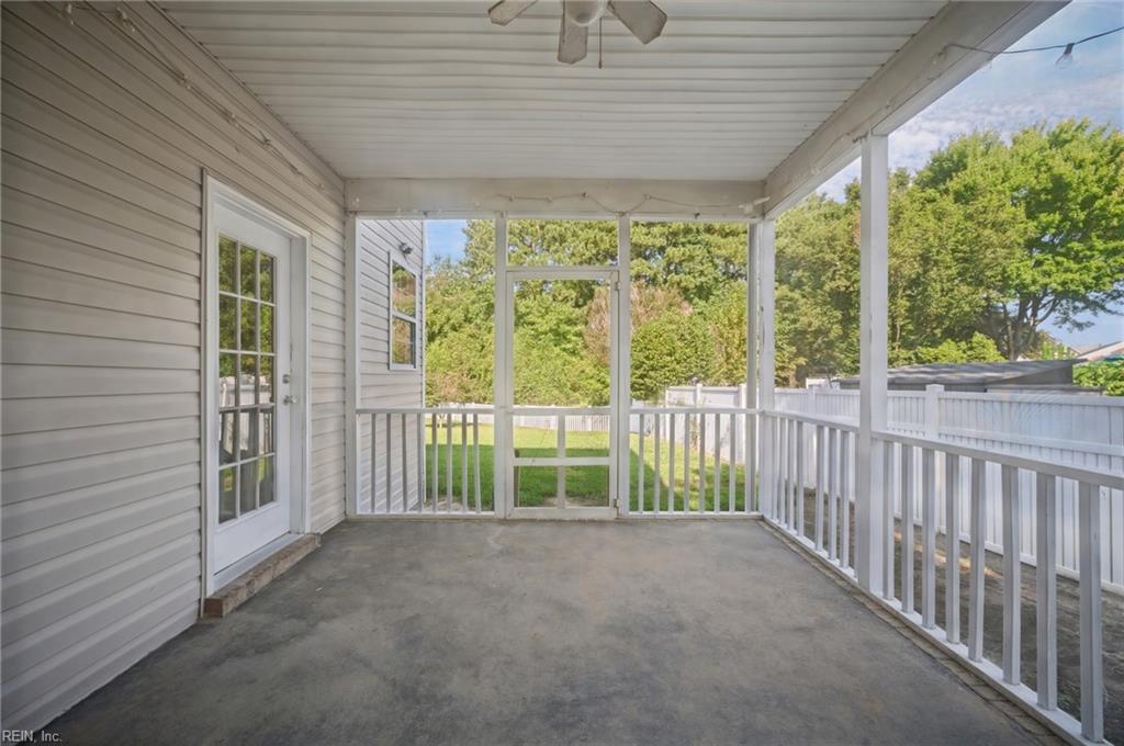 120 Lakes Edge Dr Property Photo 34