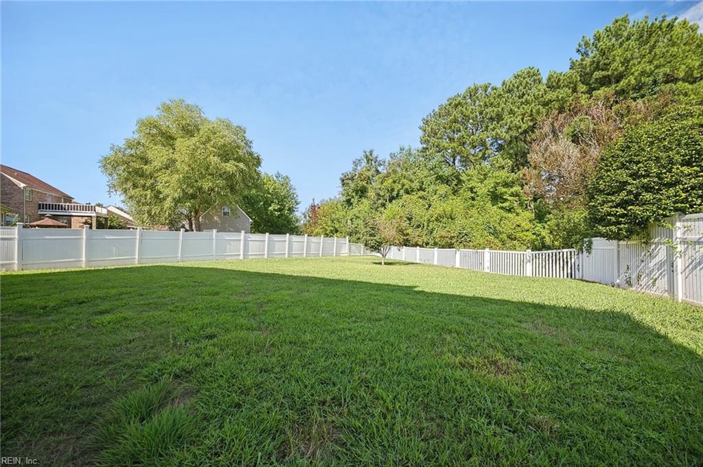 120 Lakes Edge Dr Property Photo 39