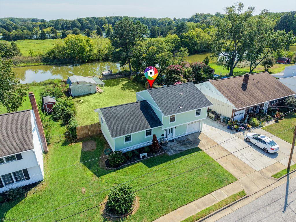20 Diggs Dr Property Photo 3